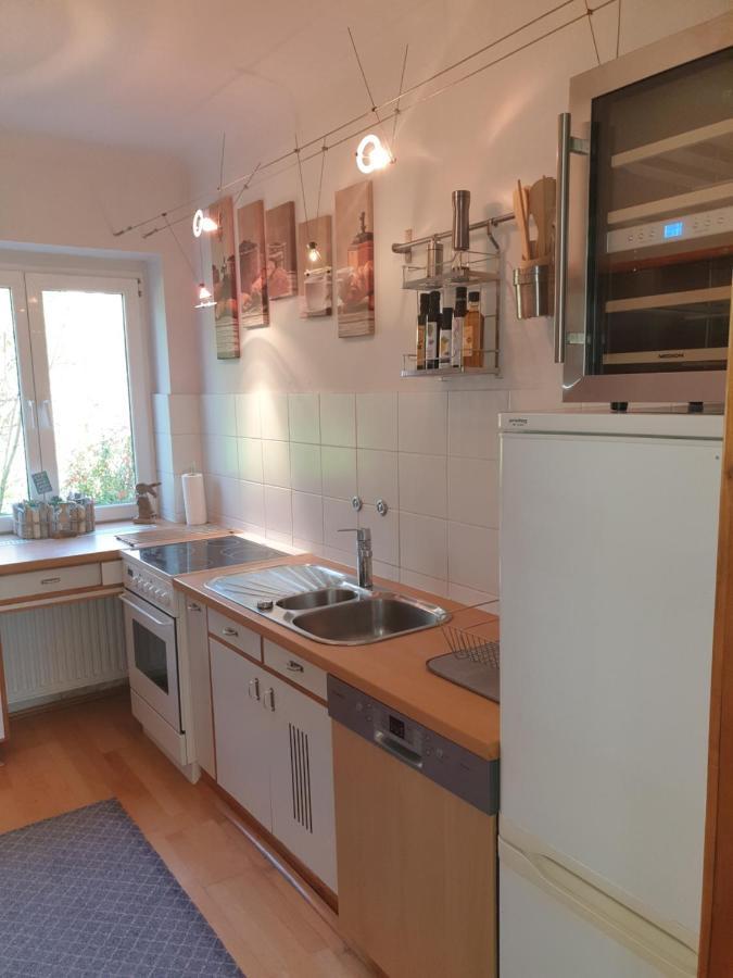 FAMILY APARTMENT LINZ Wohnen mit Garten am Fusse des Pöstlingbergs TOP LAGE Villenviertel Exterior foto